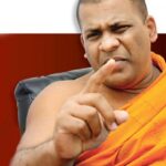 சந்நிதியான் ஆலயத்திற்கு செல்லும் பக்தர்கள் இளைப்பாறும் நிழற்குடை இடித்தழிப்பு